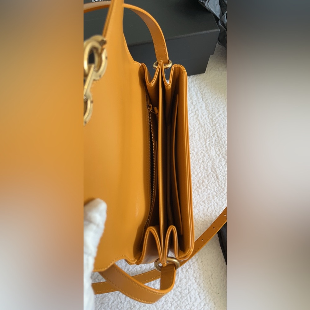 Saint Laurent YSL Smooth Calfskin Le Maillon Leather Shoulder Bag - Picture 12 of 16